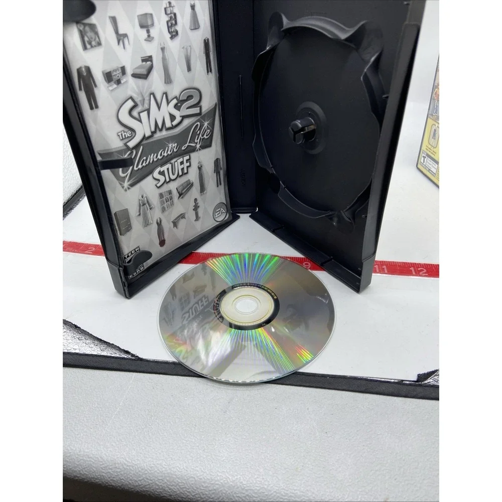 The Sims 2 PC Lot of 5 Games Seasons Nightlife Double Deluxe Glamour Fashion